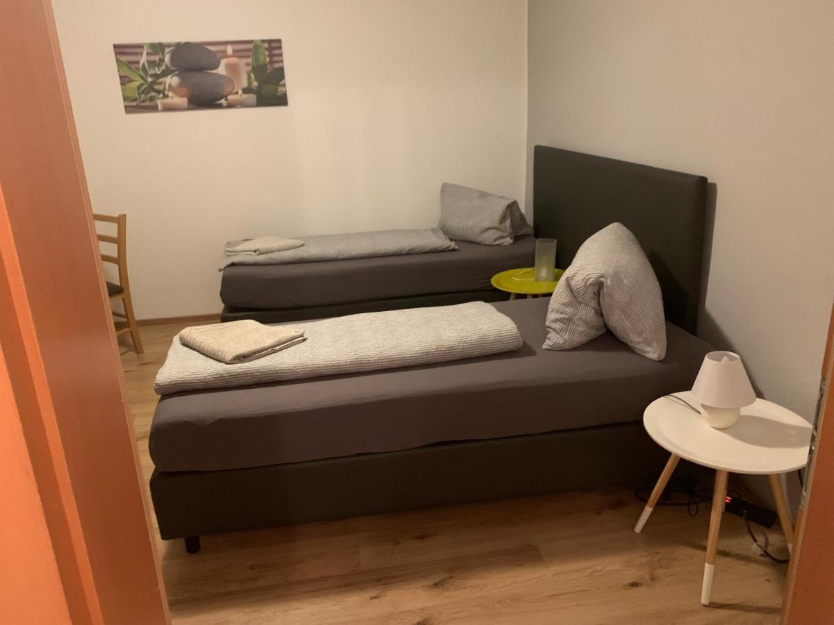 Roccos Raum Hotel Капфенберг Екстериор снимка