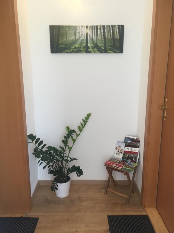 Roccos Raum Hotel Капфенберг Екстериор снимка